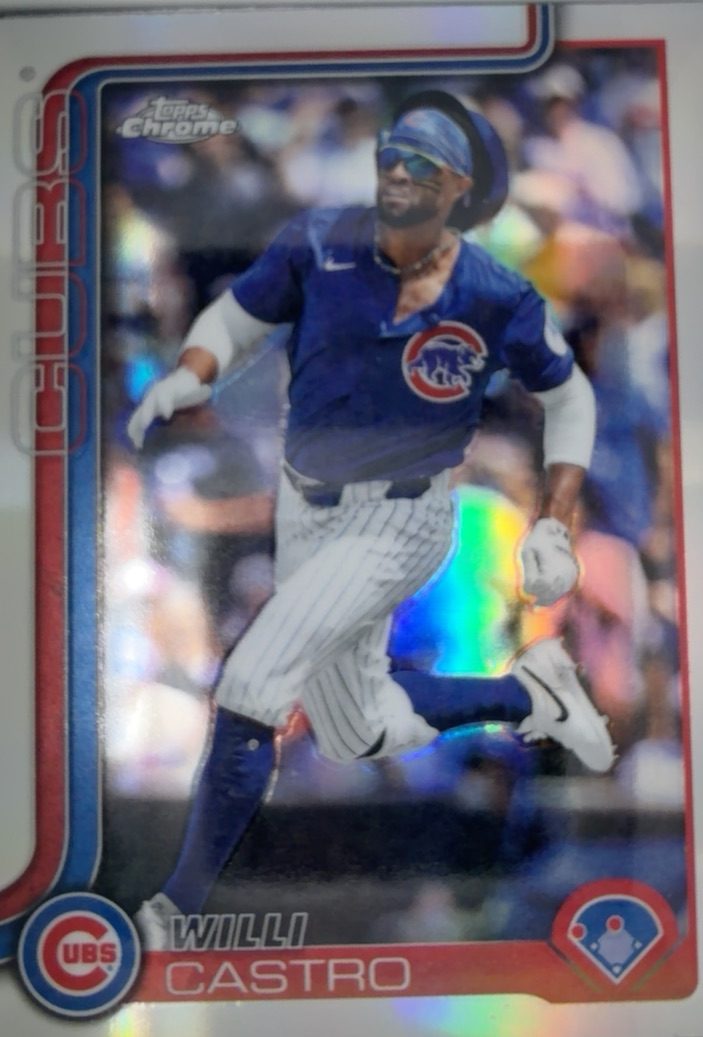 Willi Castro Topps Chrome Baseball Card